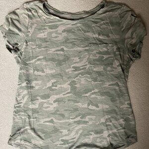 Gap Camo T-Shirt